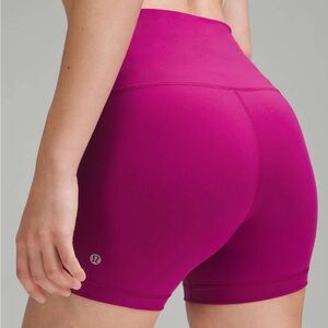 Lululemon‎ Wunder Train High-Rise Short 4" Magenta Purple Size 0